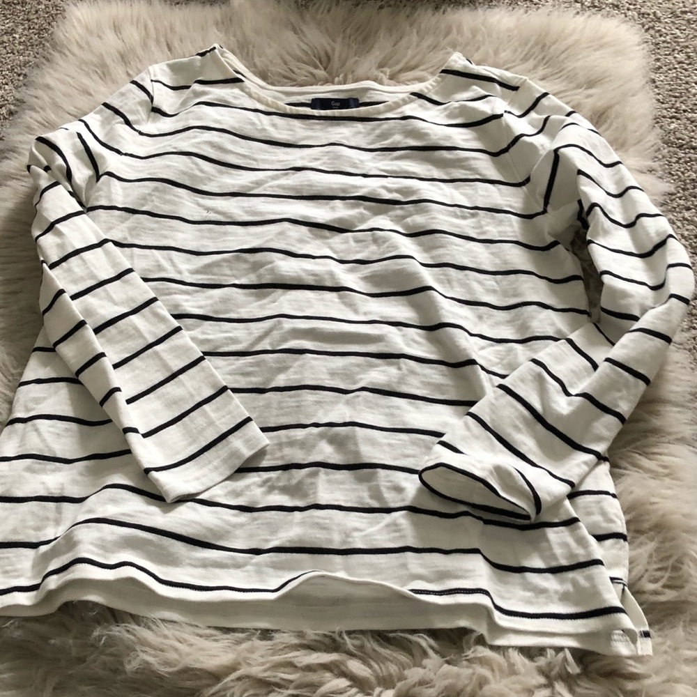 Gap Black & White Striped Shirt S